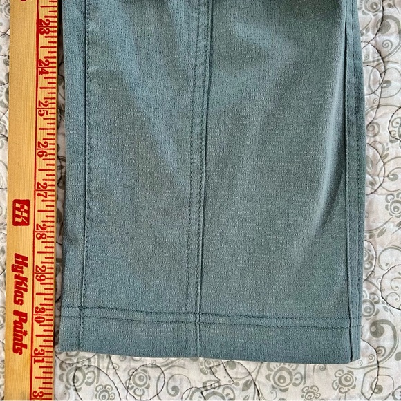 Duluth Trading Co Dusty Blue Cargo Roll-tab Hiking Pants Sporty Activewear - Picture 6 of 10
